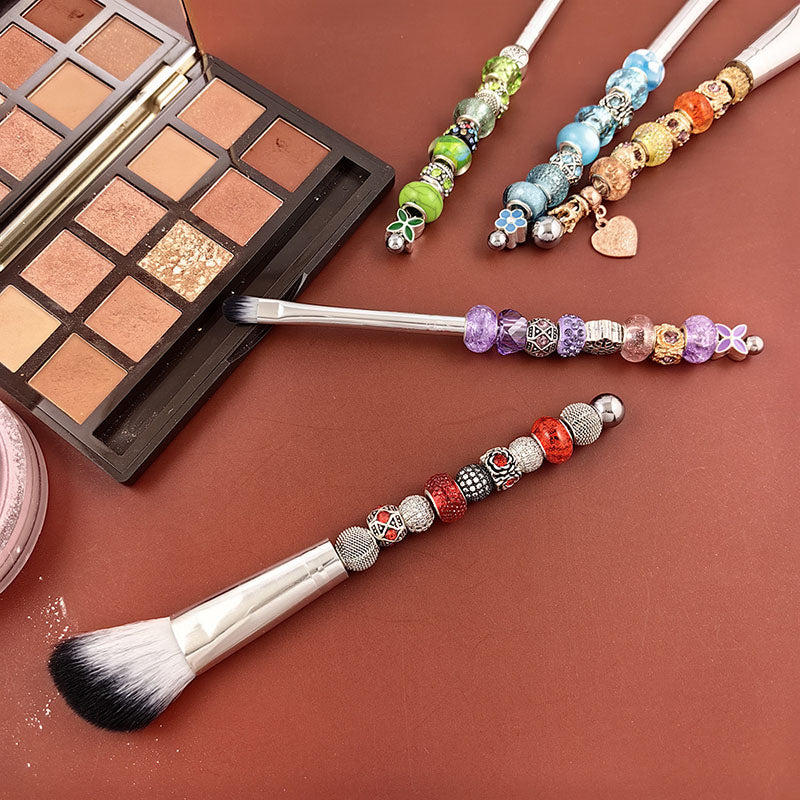 DIY マイクブラシ 5本セット化粧ブラシ 金属ハンドル ビーズDIY用