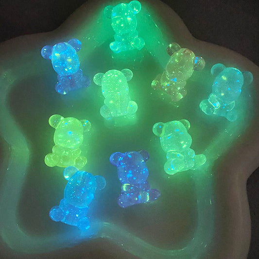 【BY31】キラキラ夜光7色熊ちゃん/22mm/蓄光ビーズ/UVキラメッキ/両穴貫通/卸売可/ポールペン用/ハンドメイド素材/手芸用品