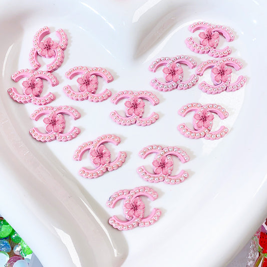 1【ML05】パール付きLOGO C/メタル/カボション/DIY用/大量注文可/デコパーツ