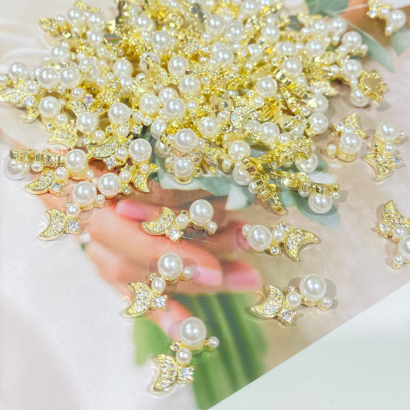 【N18】高品質/ジルコン付き/パール星月ちゃん/メタル系/2色/キラキラ/ネイルパーツ/デコパーツ