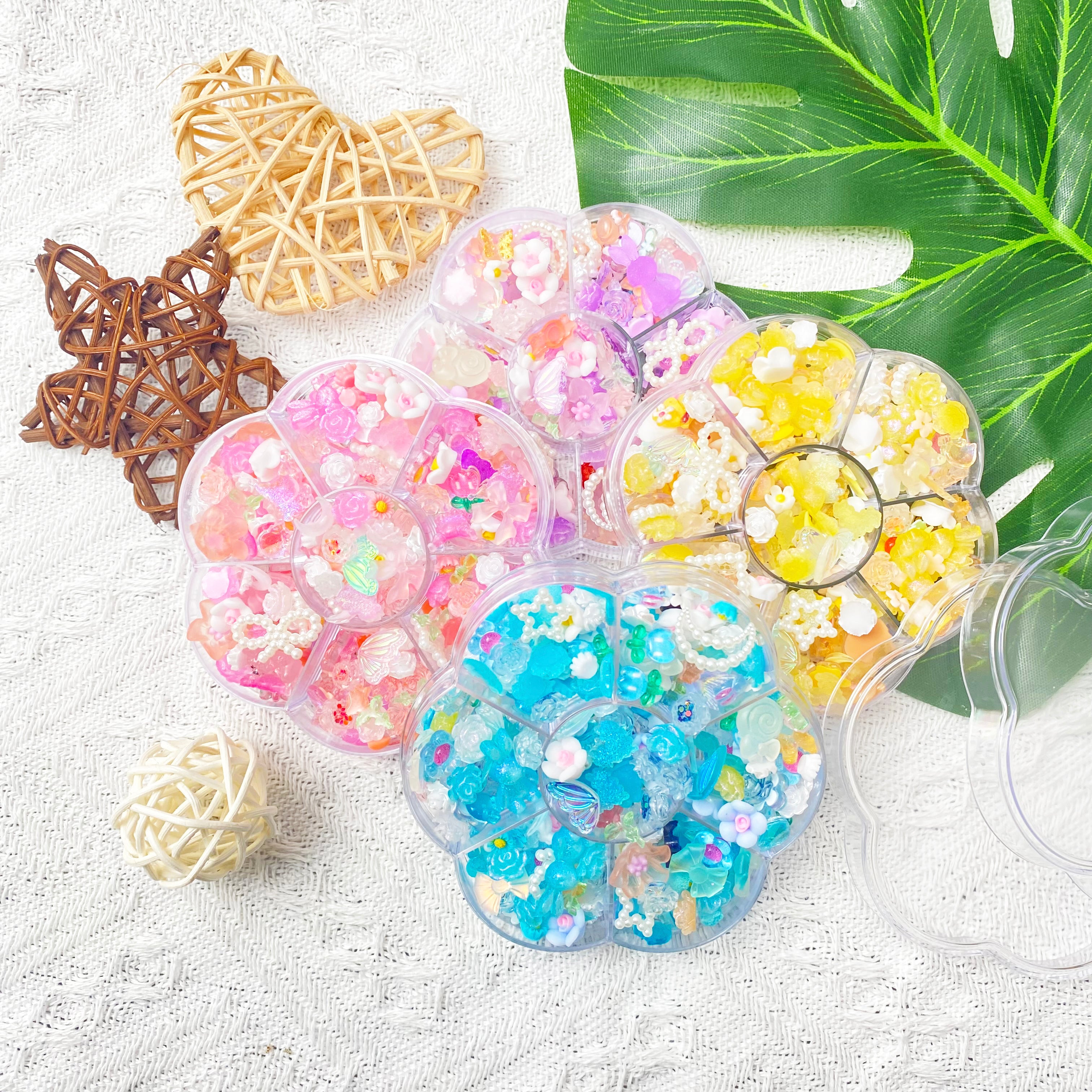 ★SPちゃん/ネイルシール/浮き彫り/ネイル用/アクリル用/DIY用など ☆SPちゃん/ネイルシール/浮き彫り/ネイル用/アクリル用/DIY用など SP