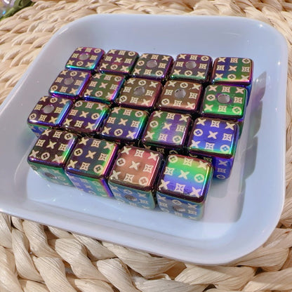 【B78】电镀黑金炫彩方形珠16mm/ヒョ柄四角/スクエアビーズ/縦穴貫通/ポールペン用/手作り/手芸用品