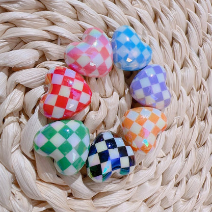 【B81】カラフル格子ハートビーズ/丸玉16ｍｍ/クラックビーズ/両穴貫通/ポールペン用/手作り/手芸用品/DIYパーツ /爱心棋盘珠7色