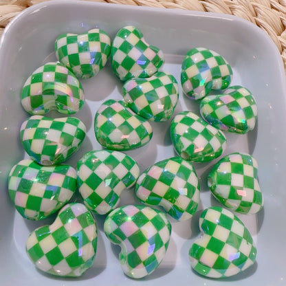 【B81】カラフル格子ハートビーズ/丸玉16ｍｍ/クラックビーズ/両穴貫通/ポールペン用/手作り/手芸用品/DIYパーツ /爱心棋盘珠7色